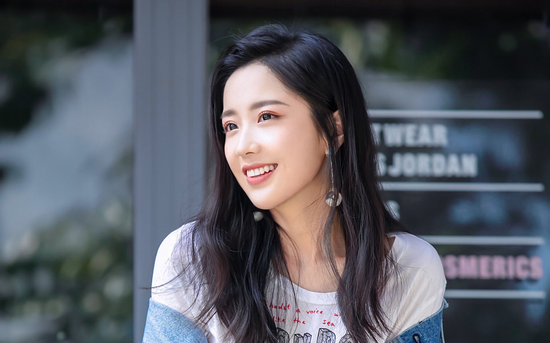 开云体育链接-职业联赛本土球员成长受限，职业球员数量